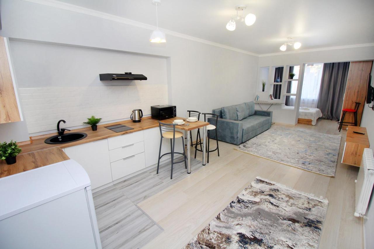 Cozy Studio In The Best Area! 4 Almaty Exterior photo
